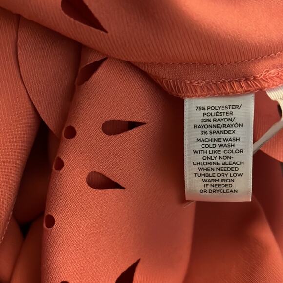 LOFT Coral Laser Cut Hem Sleeveless Shift Dress Size 6 - Picture 8 of 8